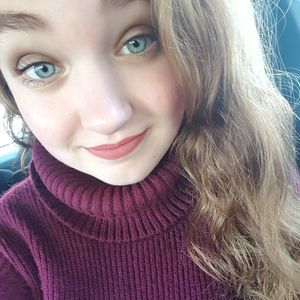 Meet your Posher, Alyson